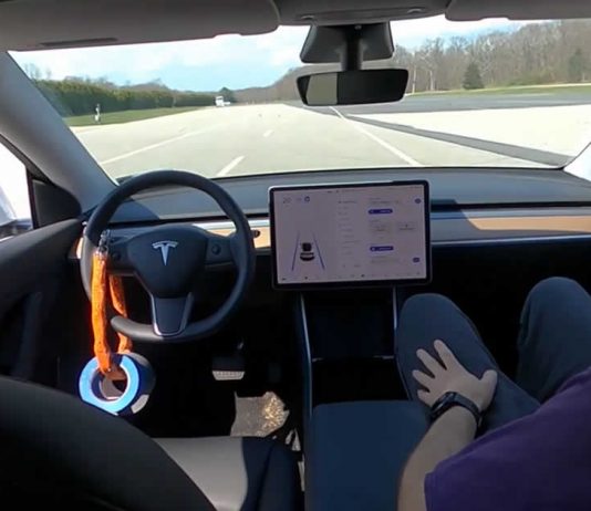 Tesla Autopilot Can Be Easily Tricked Without A Driver